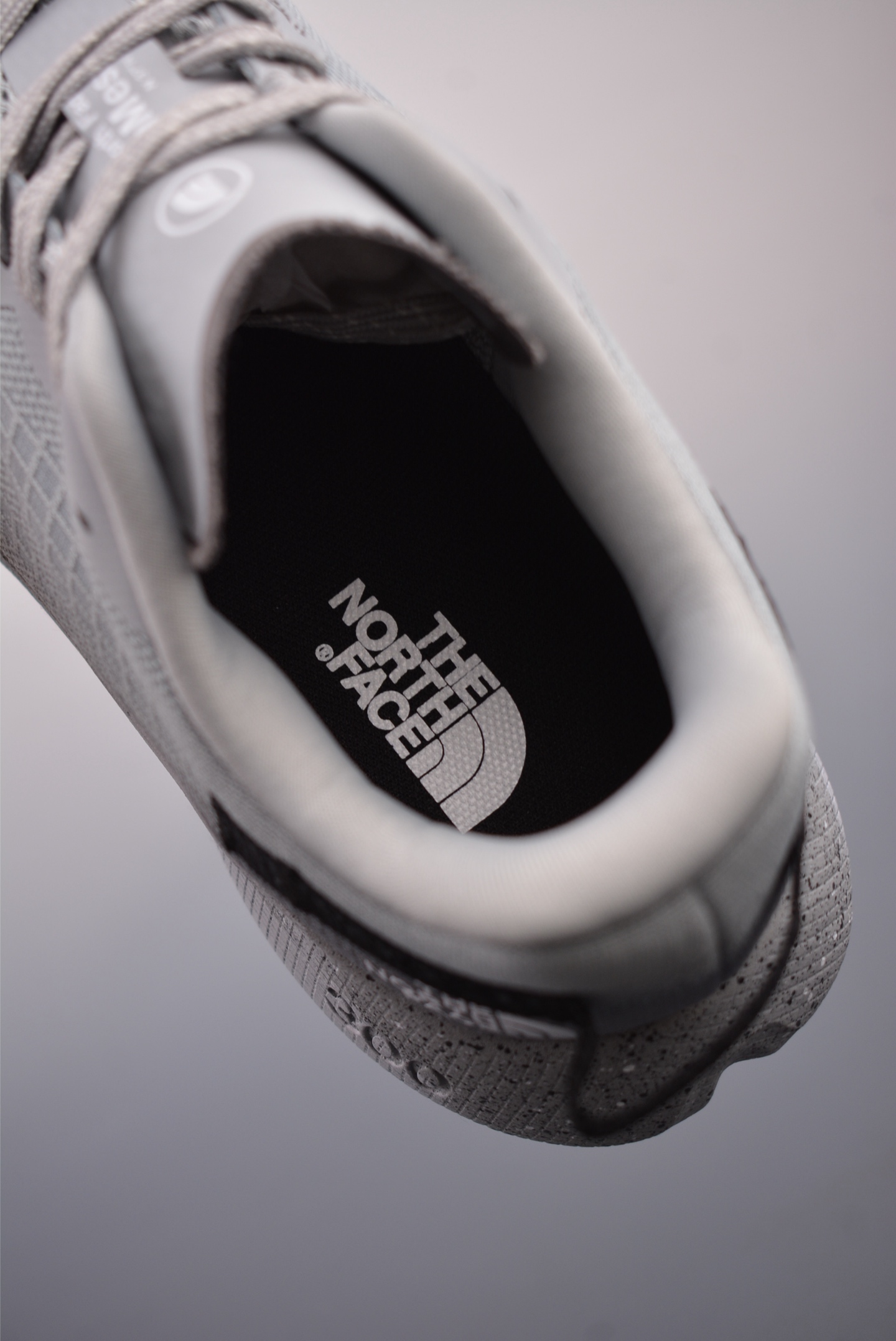 The North Face Altamesa 300 sneakers grey NF0A8A9RRO5-085