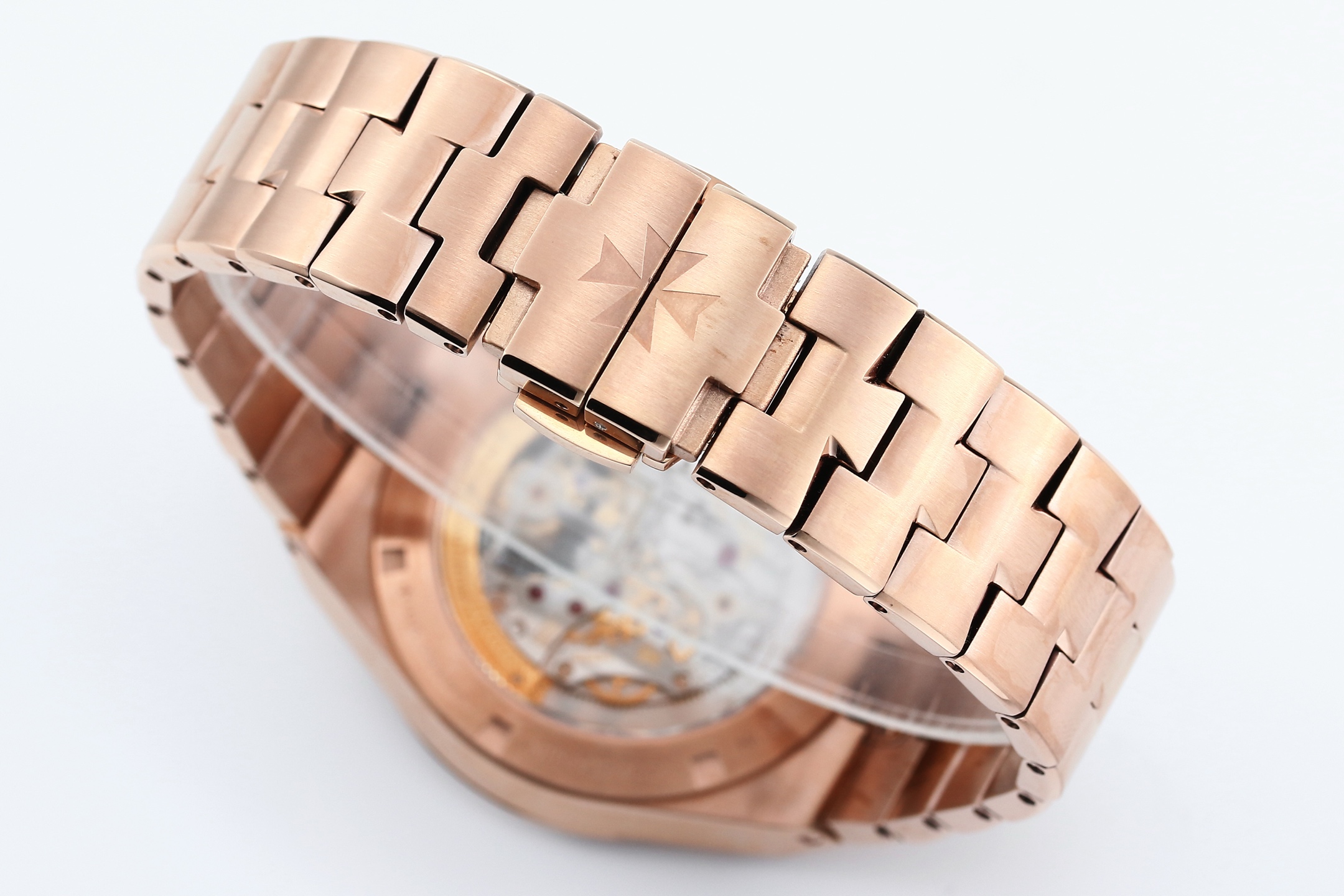 Vacheron Constantin Overseas Series 6000V/210R-B733 watch