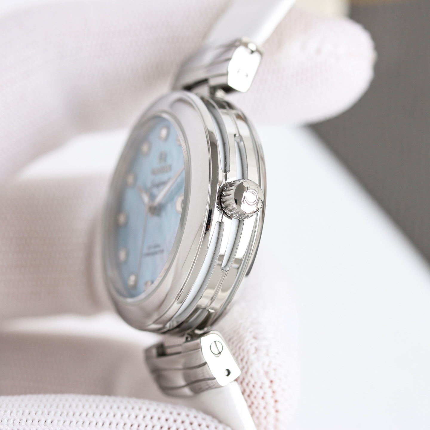 Omega De Ville series 425.32.34.20.60.001
