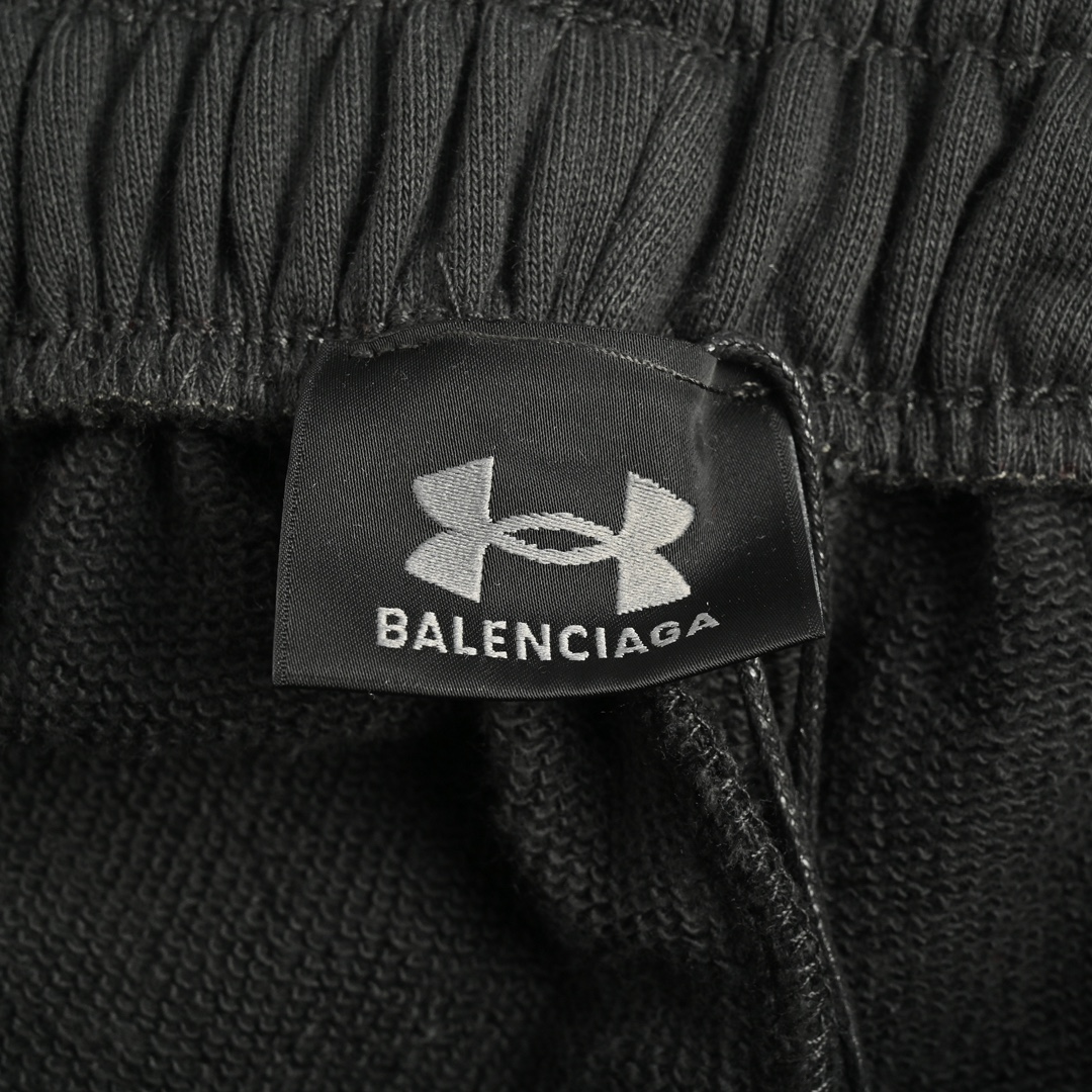 Balenciaga 23Fw Under Armour co-branded embroidered logo trousers