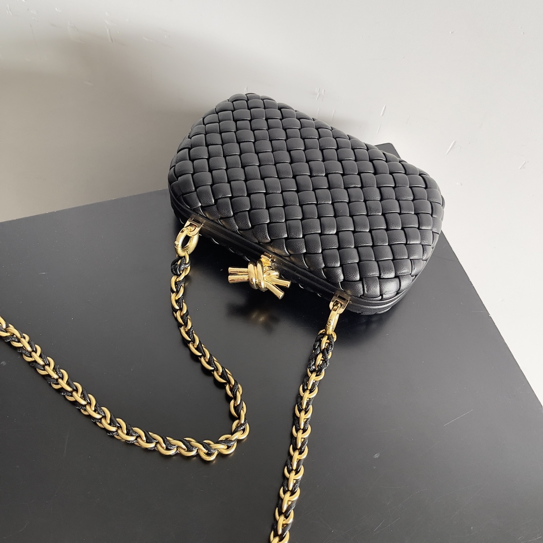 Bottega Veneta 24 Spring Fashion Braided Chain Evening Bag 776662