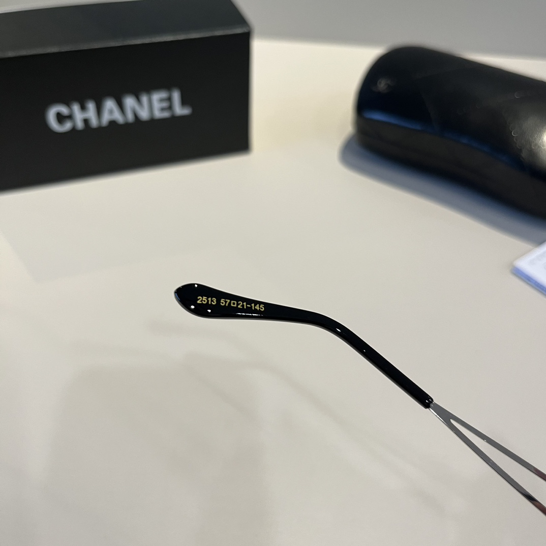 Chanel round frame sunglasses