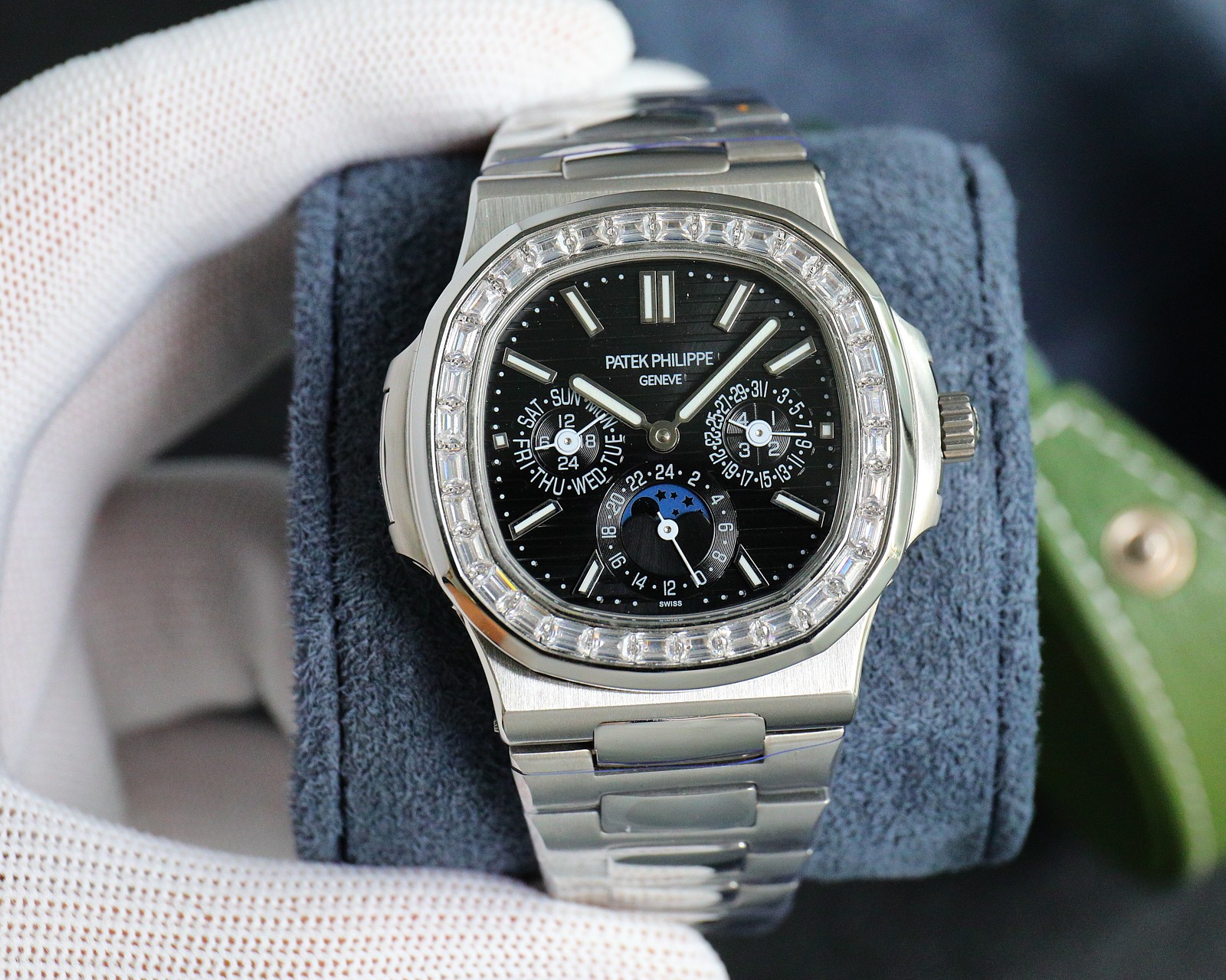 Patek Philippe Super Complex Multifunctional Nautilus 57401G-001