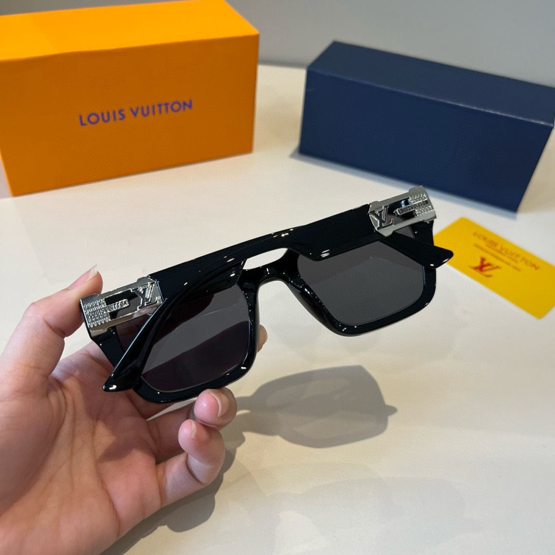 Louis Vuitton Square Frame Sunglasses