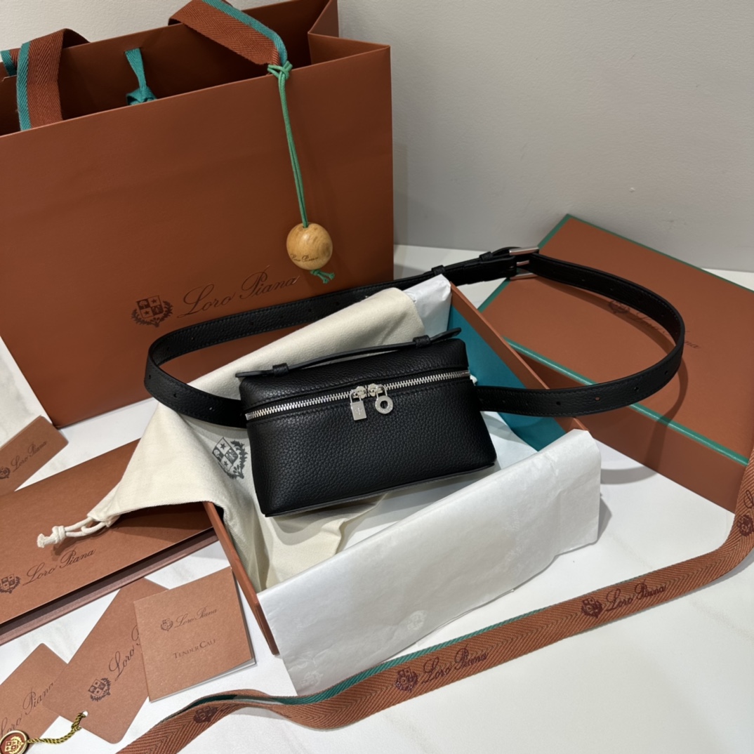 Loro Piana Extra pocket L16 waist bag