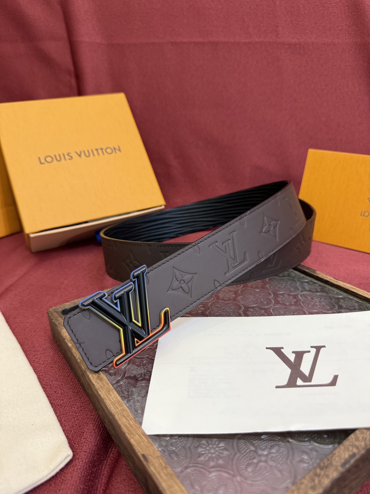 Louis Vuitton Classic Embossed Double-Sided Men's Belt 4CM Width