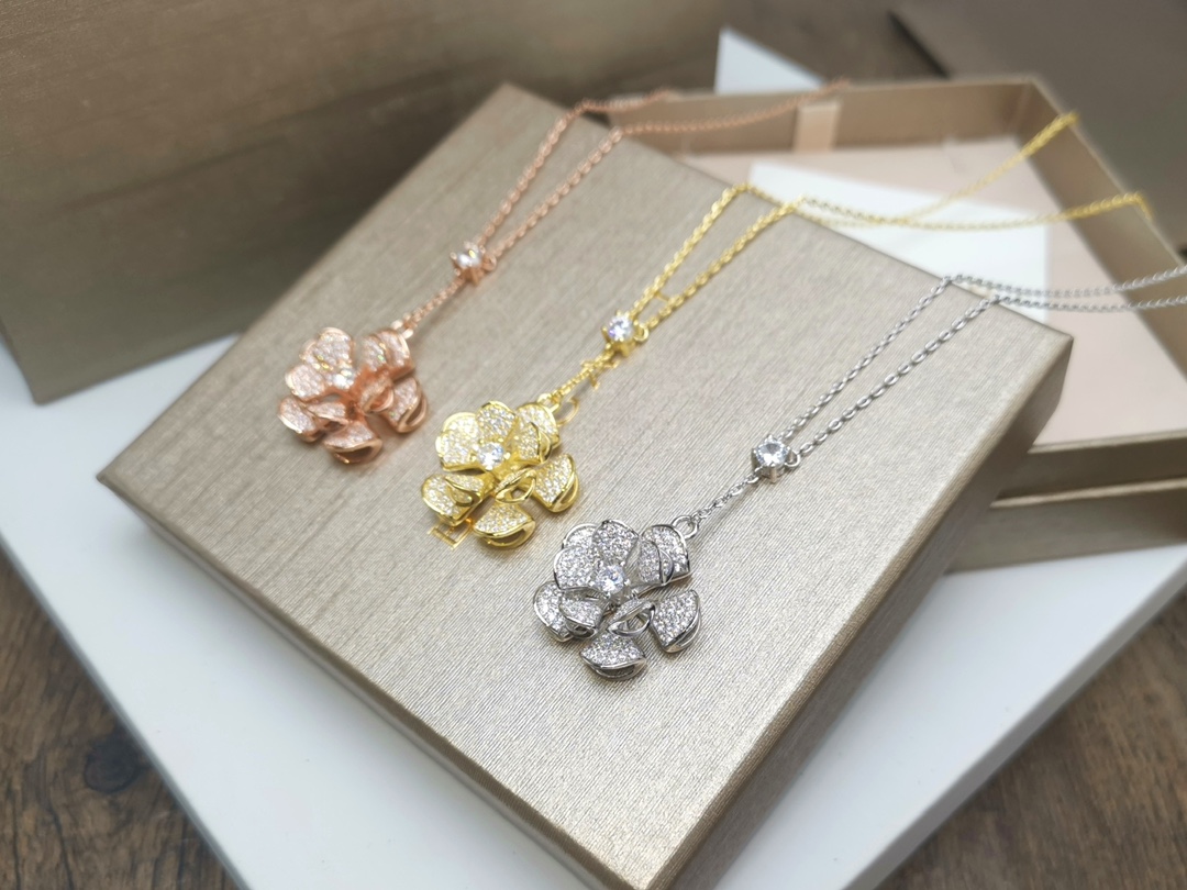 Bulgari rotating diamond flower necklace