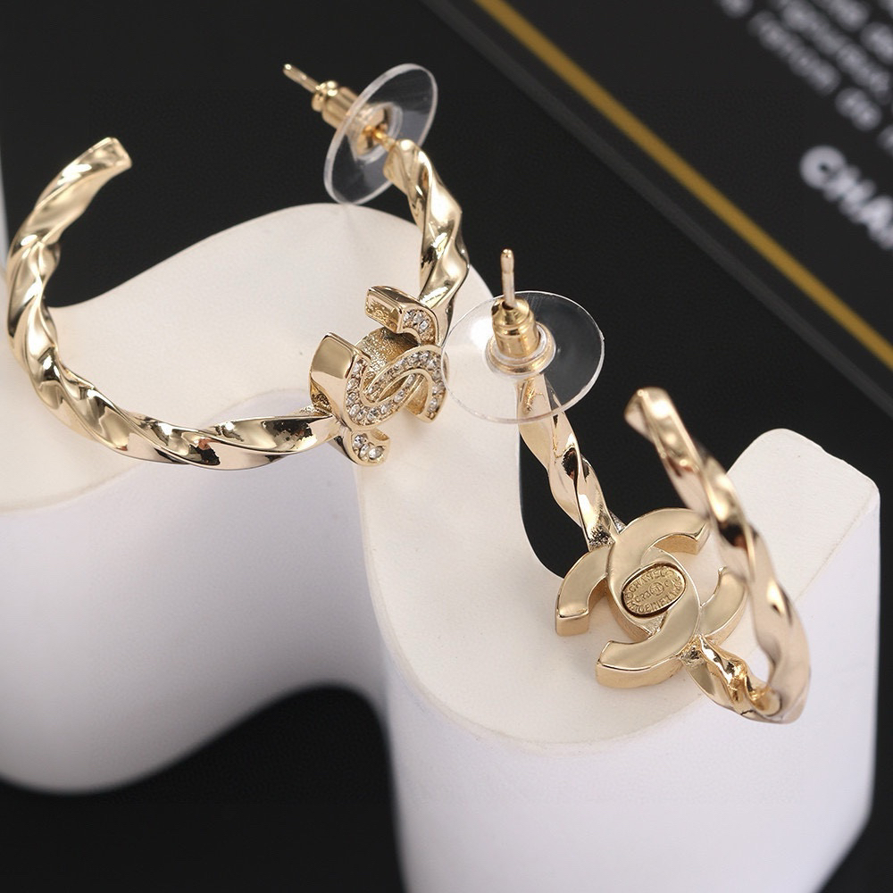 Chanel Light Gold Diamond CC Earrings