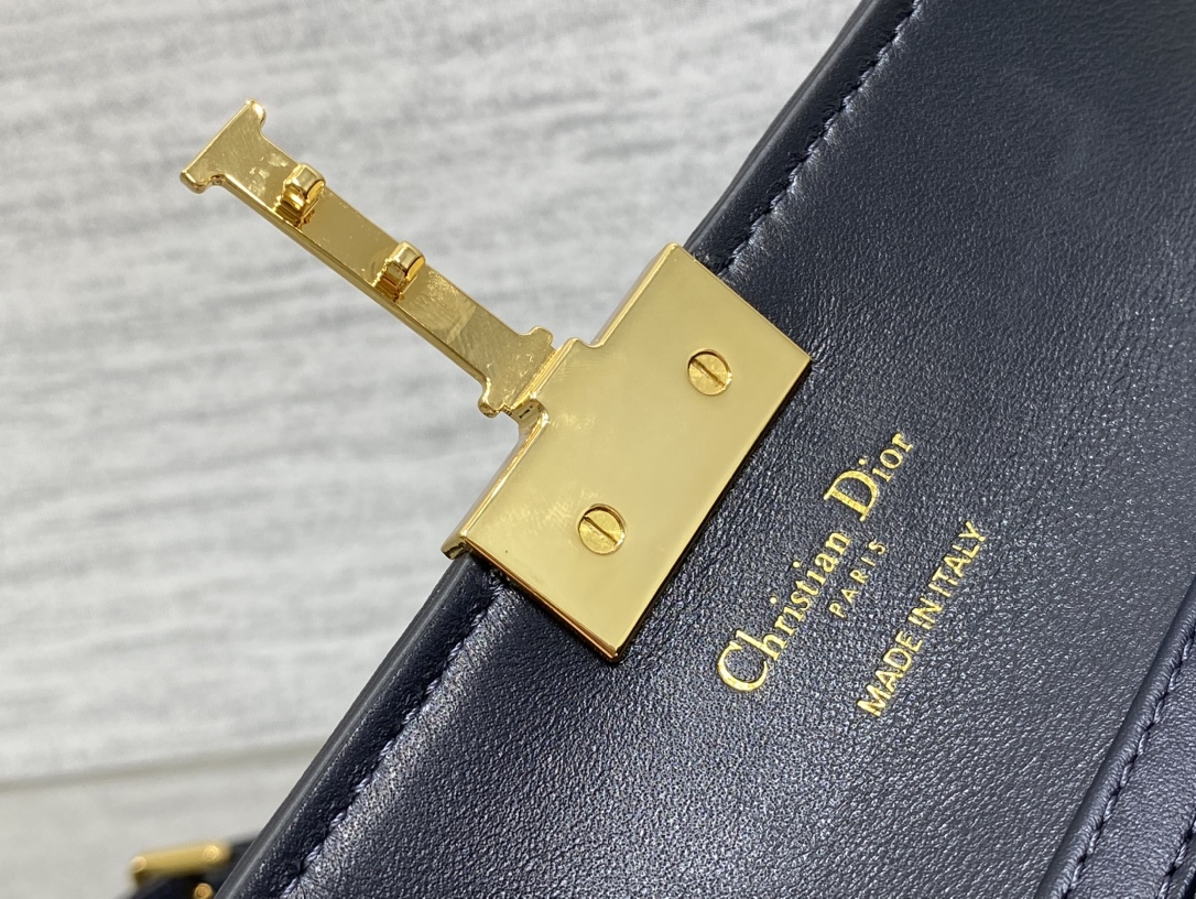 Dior Miss Montaigne Mini Chain Bag
