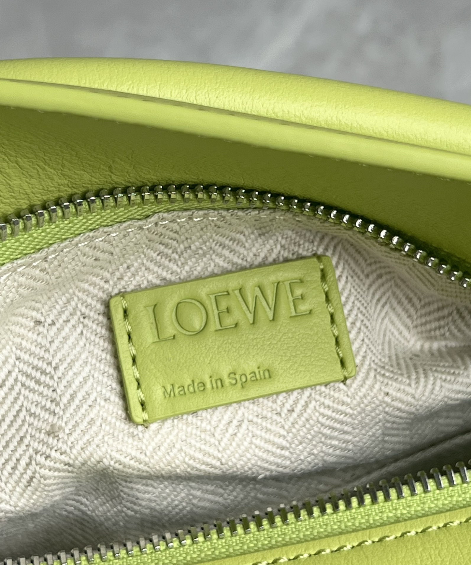 Loewe suede colorblocked zzle bag 0681
