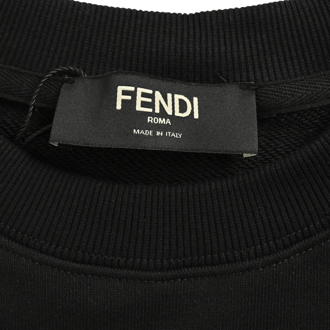 Fendi 24Fw Monster Eyes Crew Neck Sweatshirt