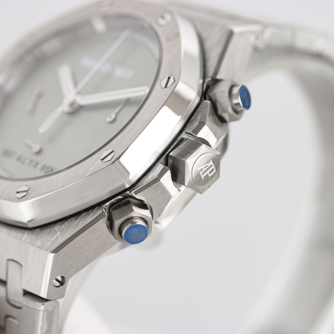 Audemars Piguet Royal Oak 26240BA.OO.1320BA.01