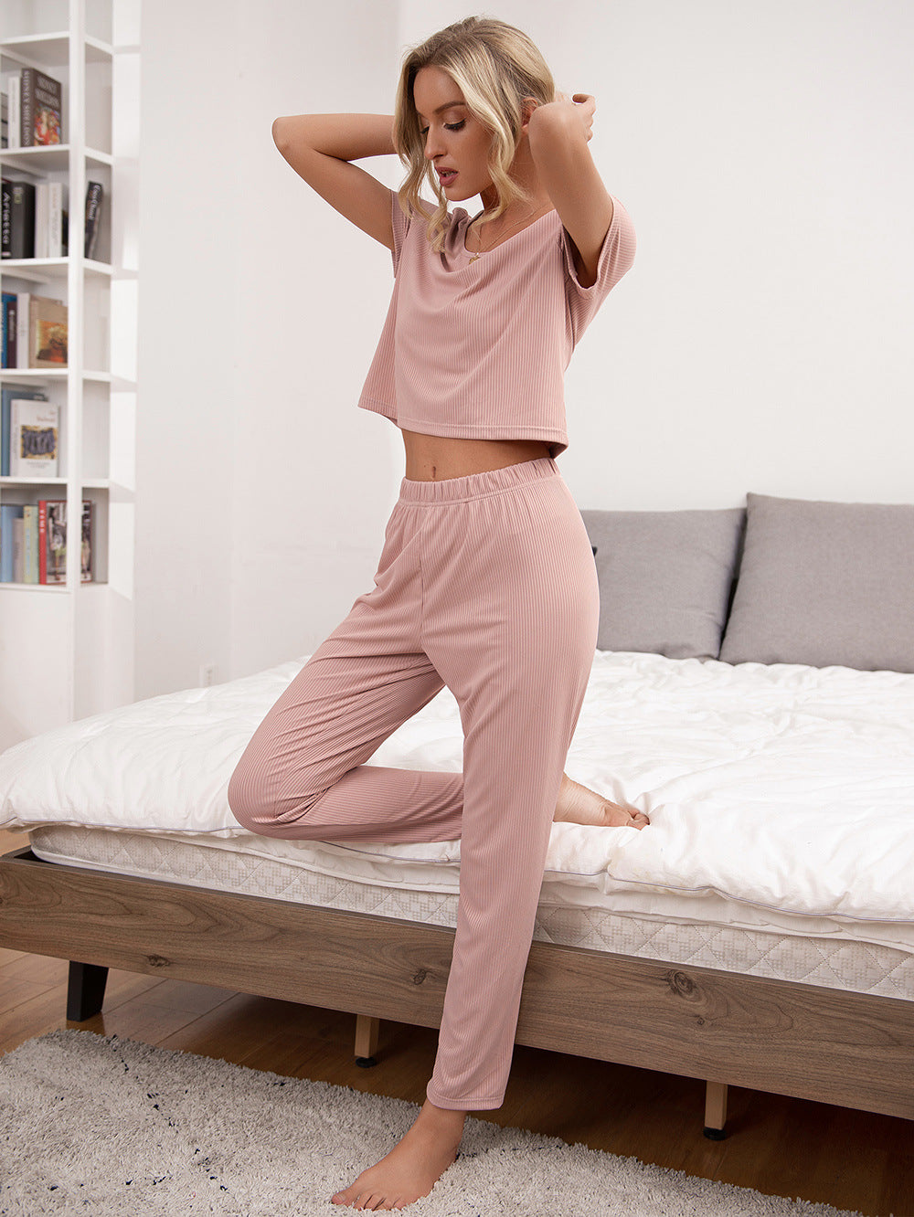 Spring Summer Ladies Homewear Short Sleeve round Neck Top Trousers Casual Suit for Women