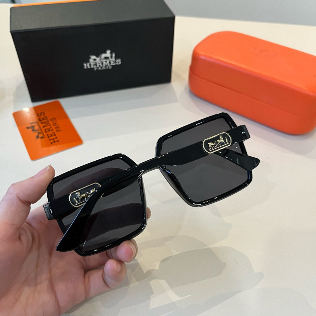 Hermes Square Frame Sunglasses