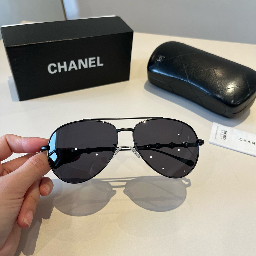Chanel round frame sunglasses