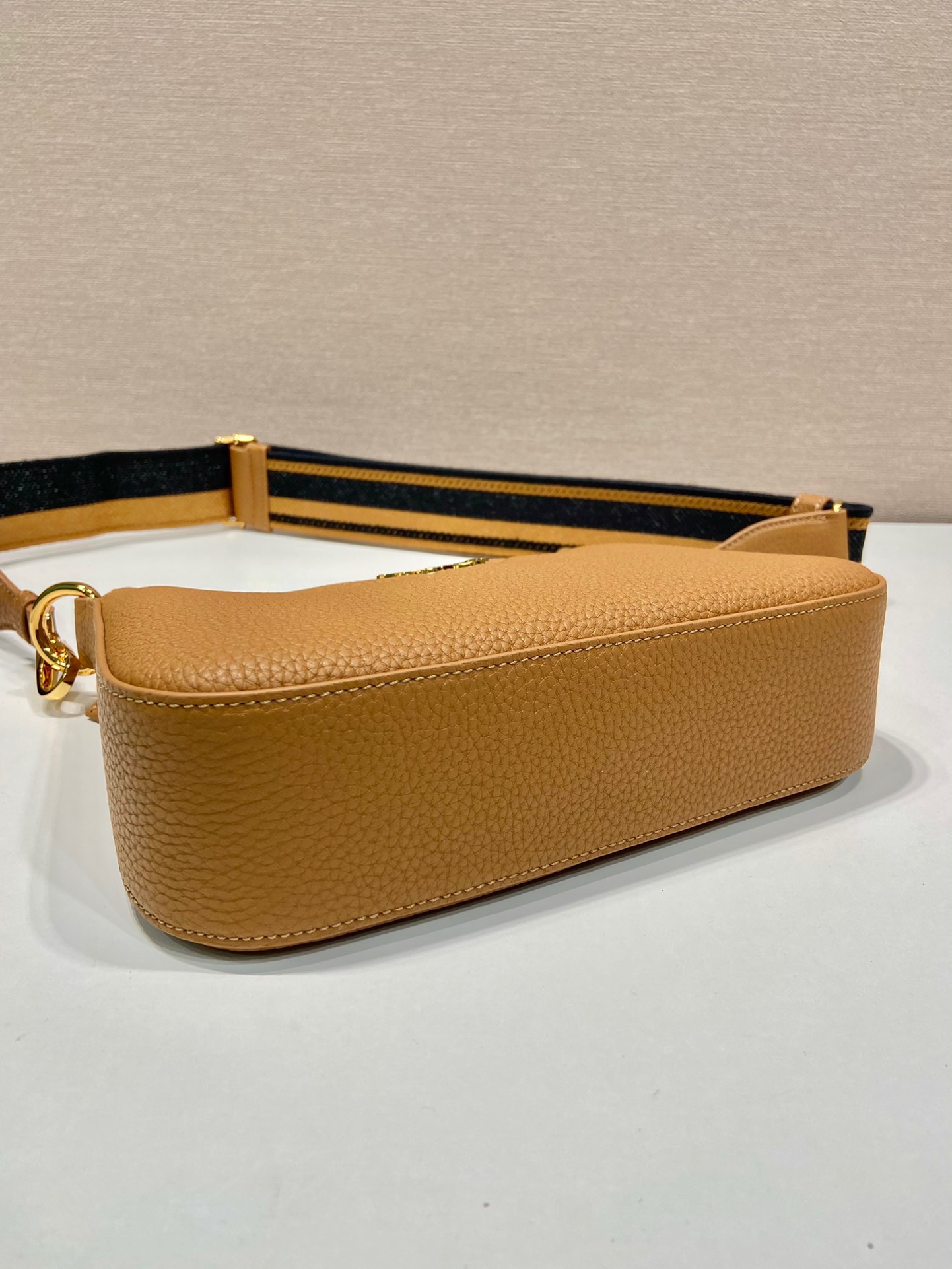 Prada shoulder bag 1BH193