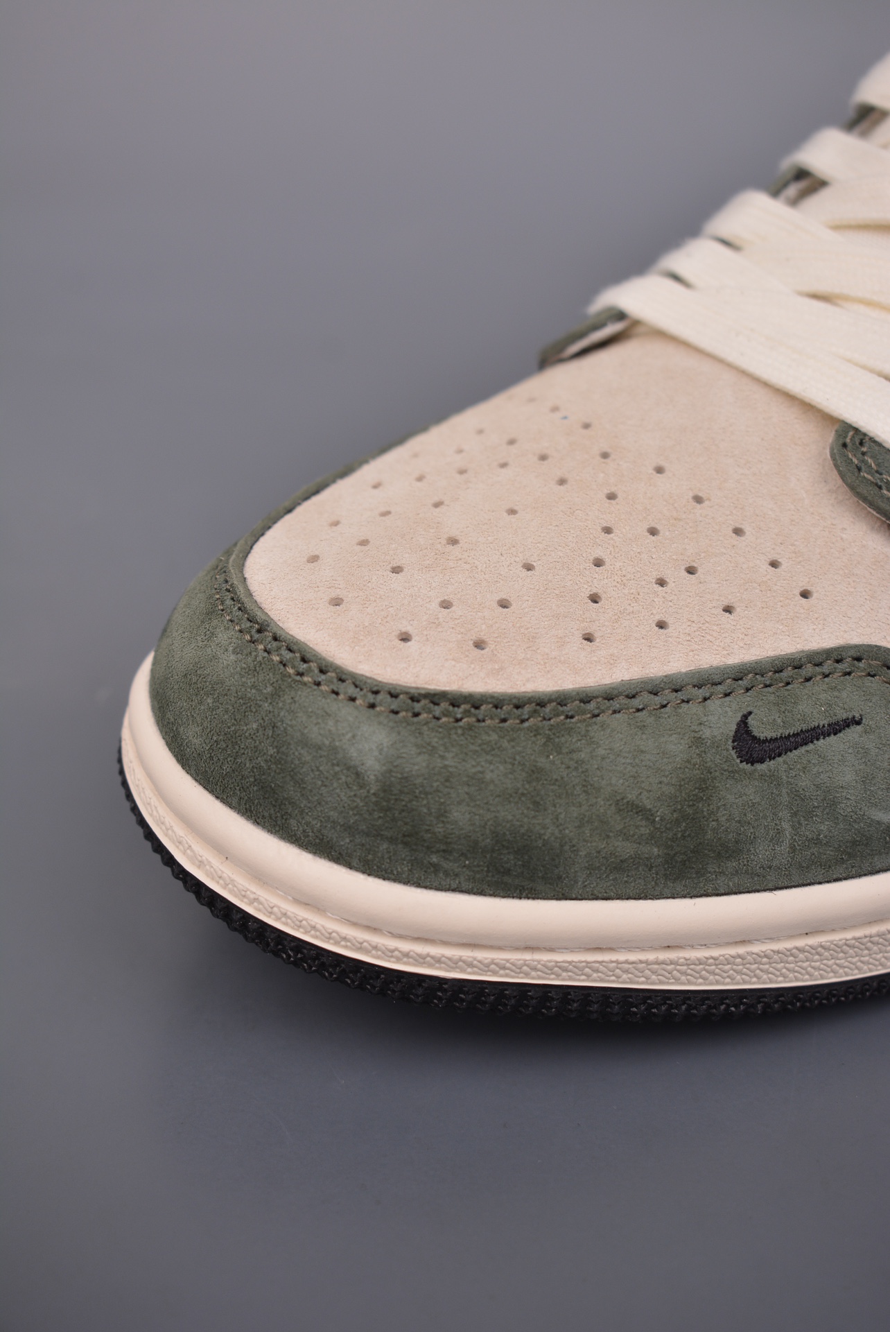 The North Face x Nike Air Jordan 1 Low OG Off-White Olive Green DM9188-004