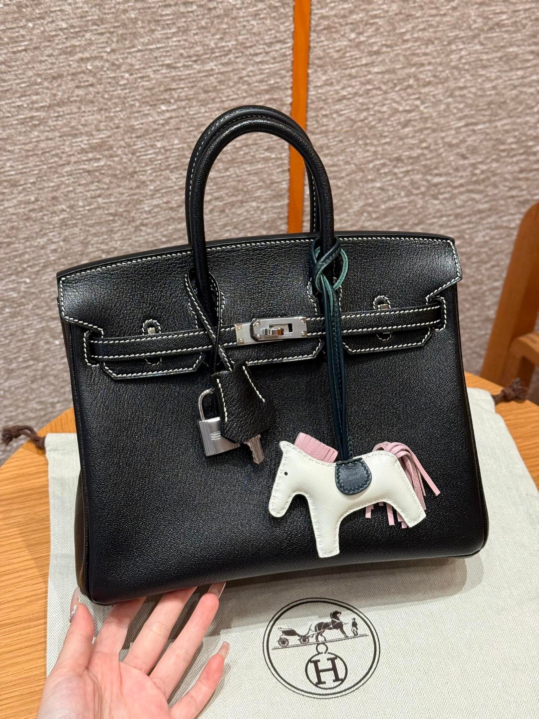 Hermes Birkin 89noir handbag (handmade to order)