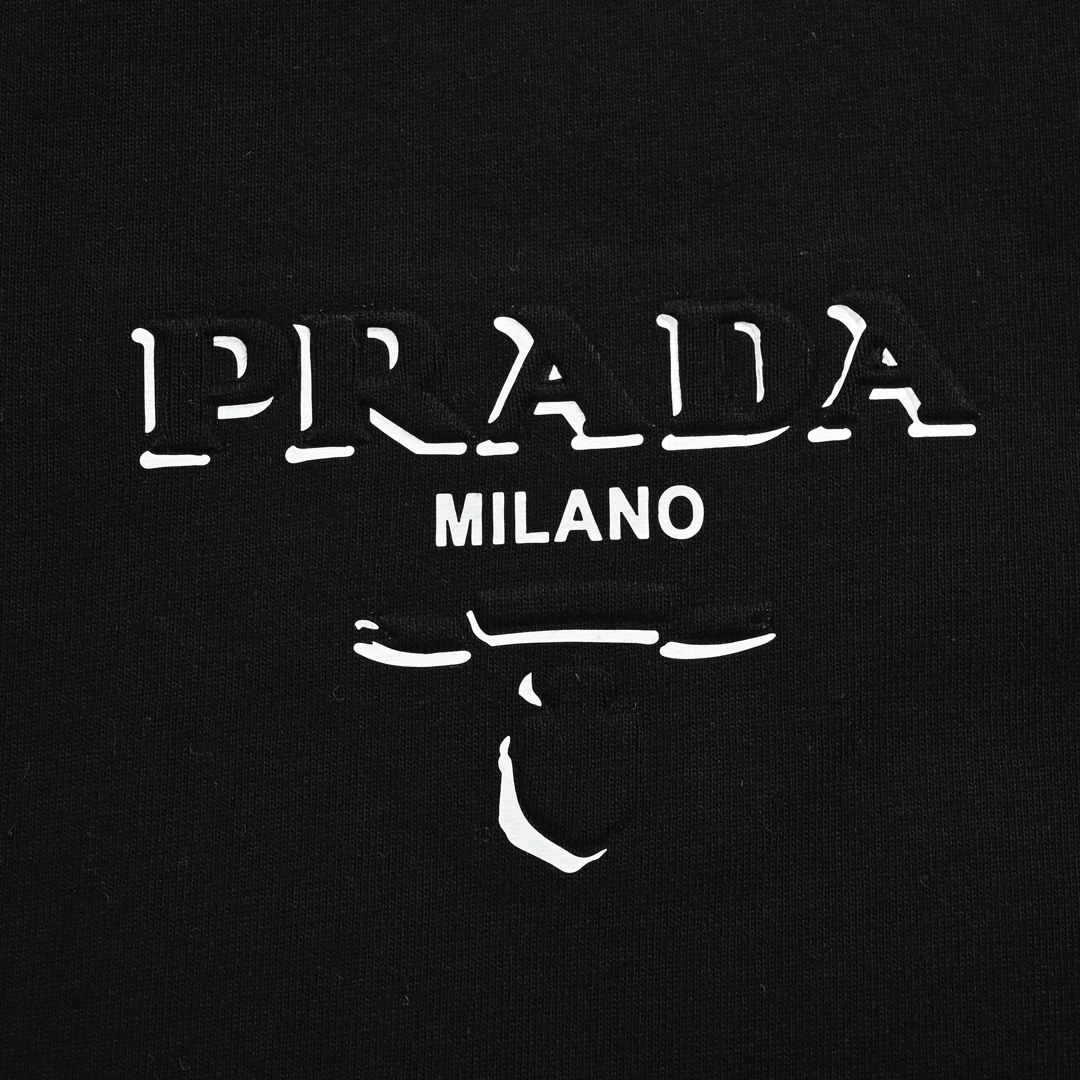 Prada 24ss triangle logo laminated short sleeves
