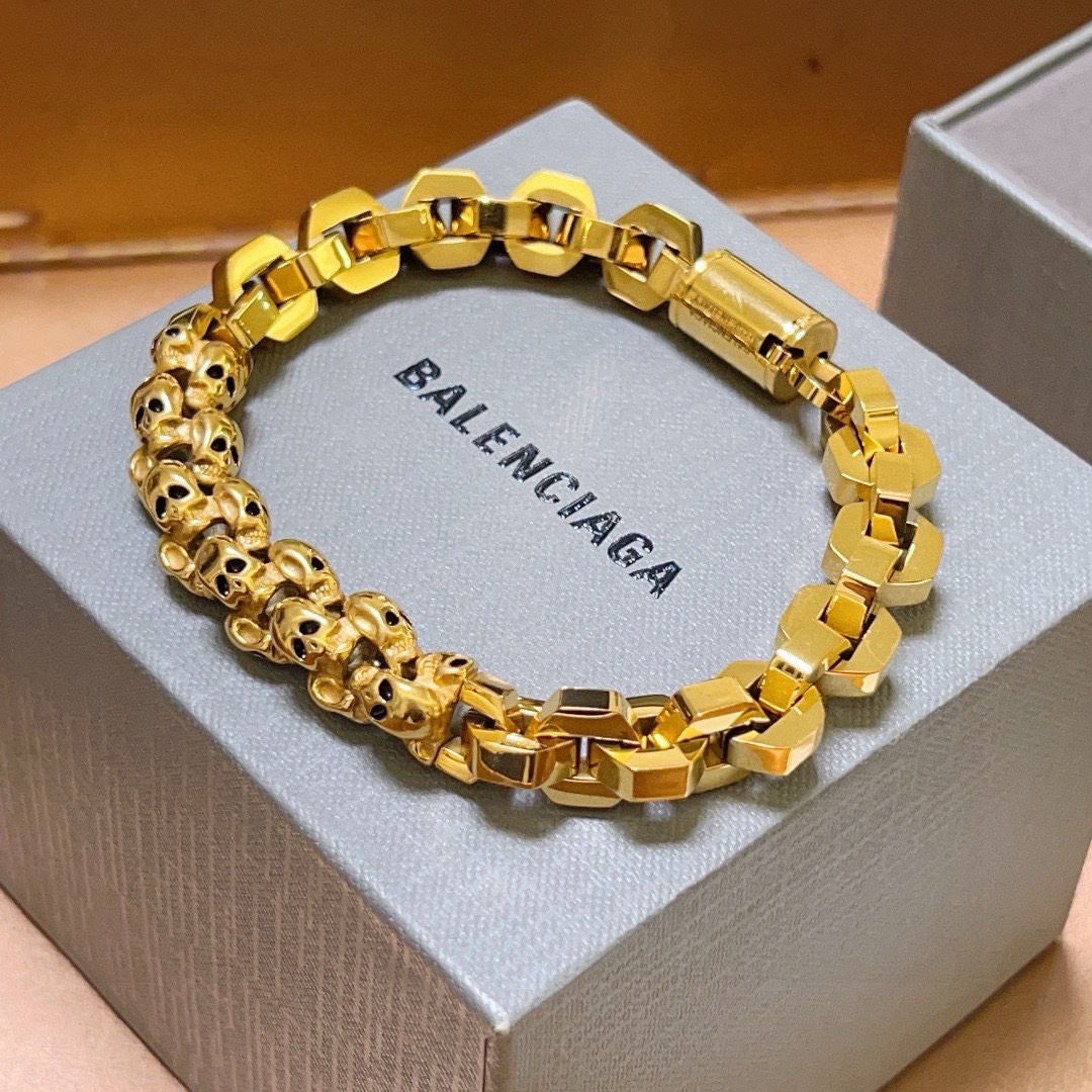 Balenciaga skull chain gold bracelet