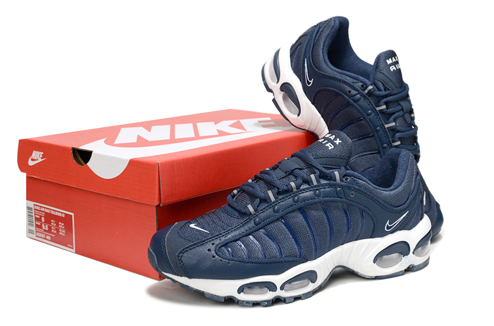 Air Max TailWind 4