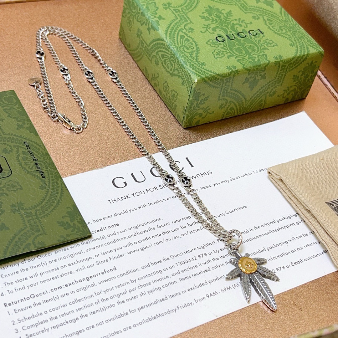 Gucci Anger Forest Series Coconut Leaf Flat Chain Necklace