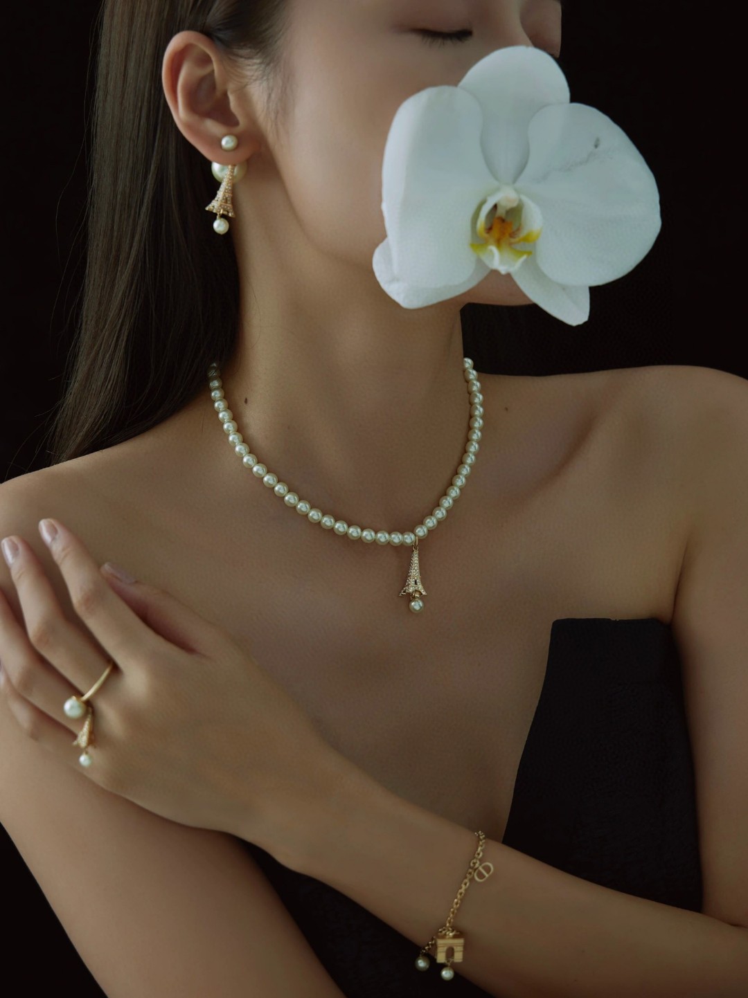 Dior Eiffel Tower Pearl Necklace