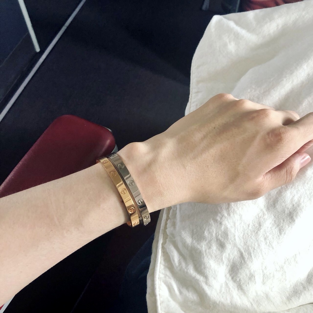 Cartier wide diamond-free bracelet