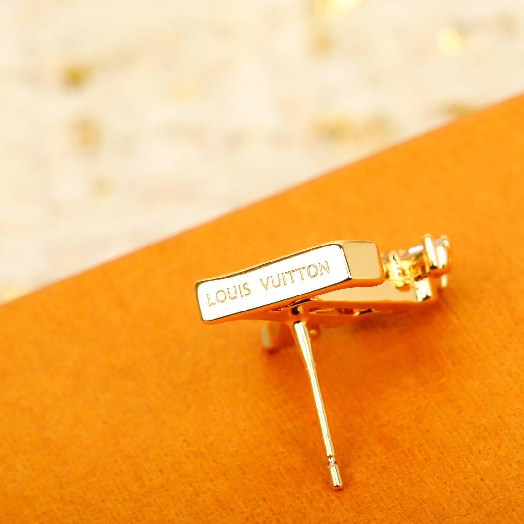 Louis Vuitton Floral Stud Earrings