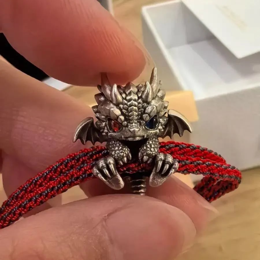 🔥Last day 69% OFF - 🐲🎁Cute Silver Dragon Bracelet