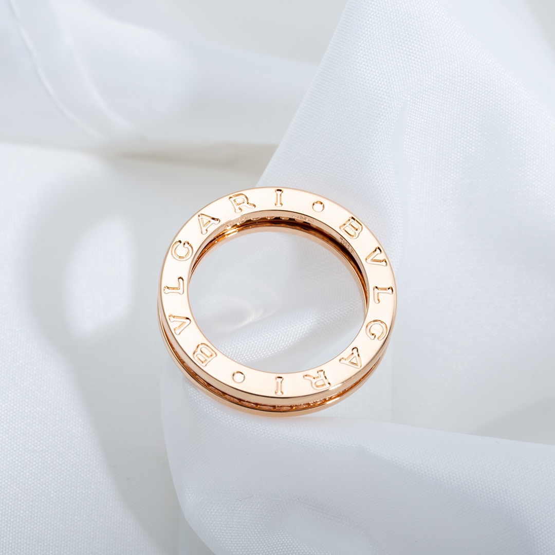 Bulgari zero single ring with diamond ring