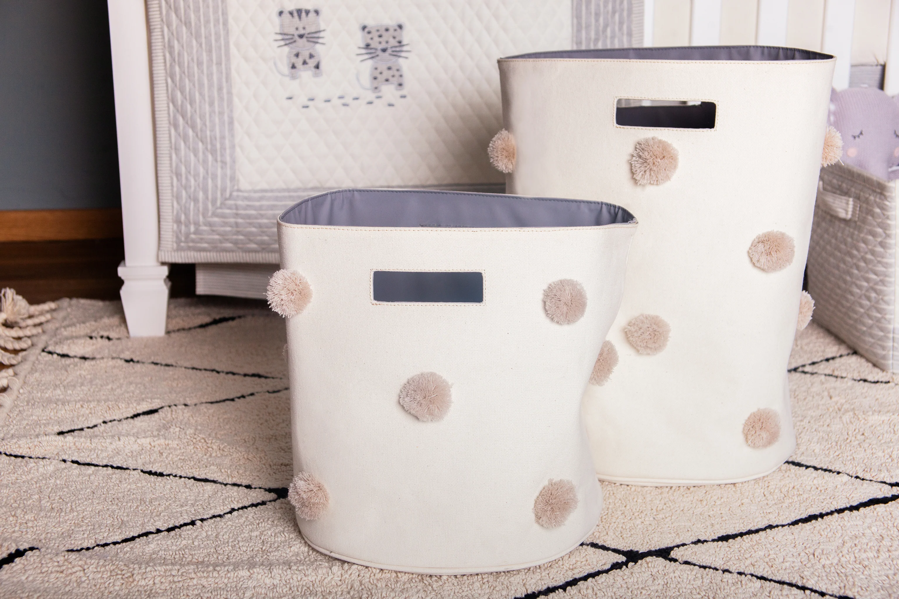 Cestos pompones Beige