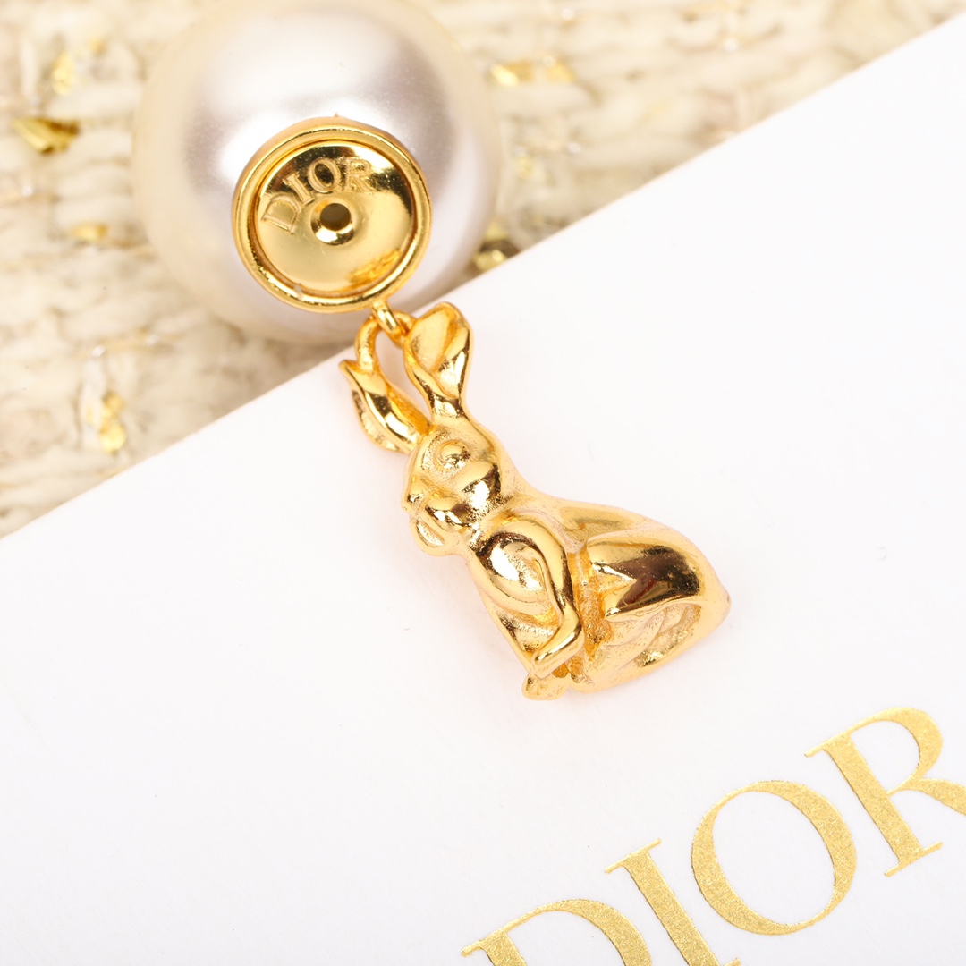 Dior limited edition rabbit earrings