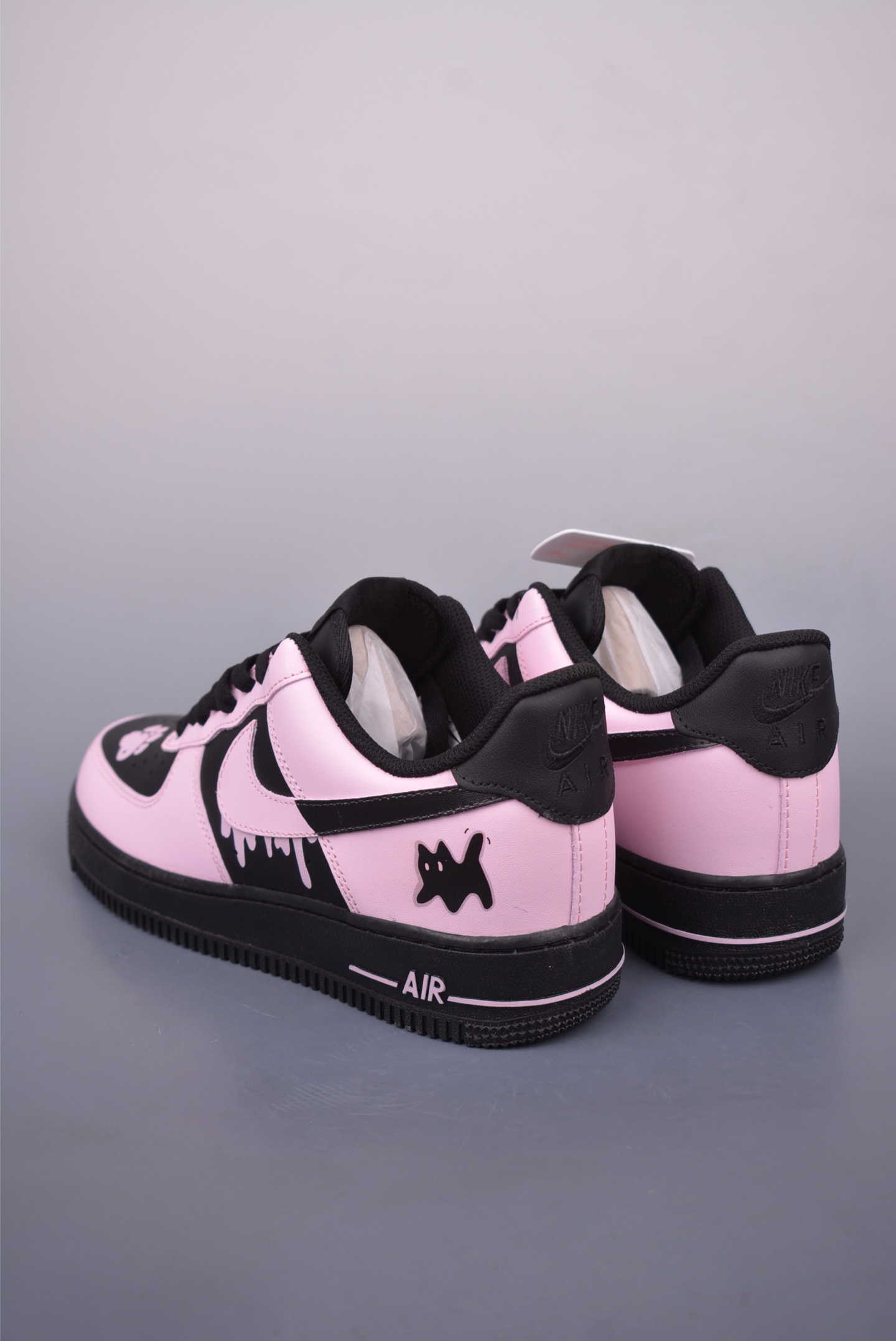 Nike Air Force 1 07 LV8 Low Sneakers Sweetheart Kitty Black Pink ZH0316-080