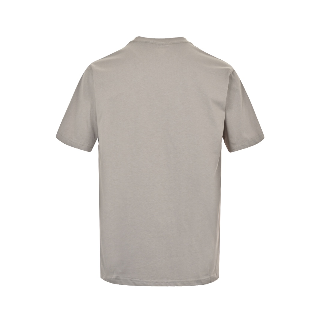 Loewe 24ss short sleeve with embroidered logo on pocket