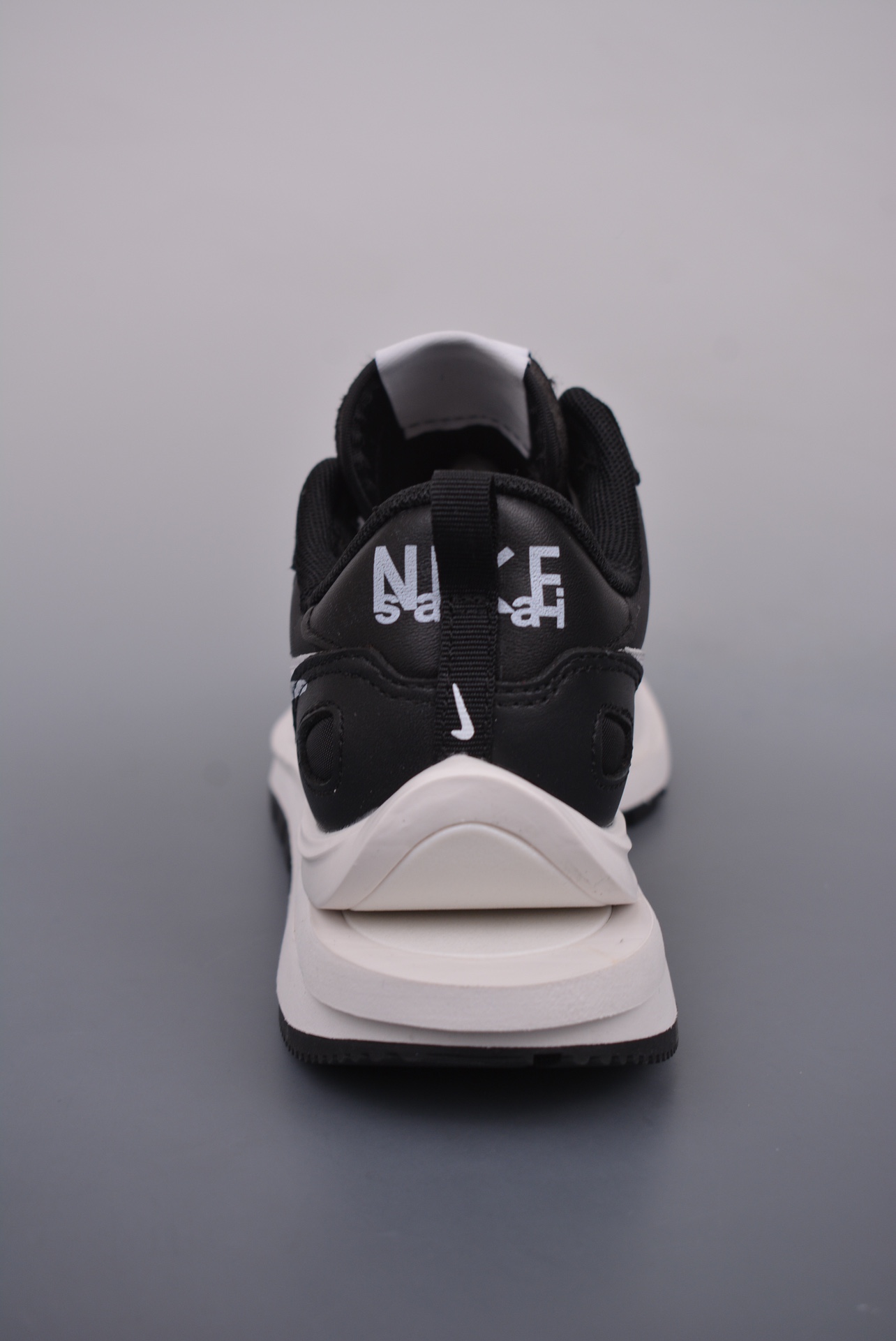 Sacai x Nike VaporWaffle 3.0 Black White Panda DD1875-011