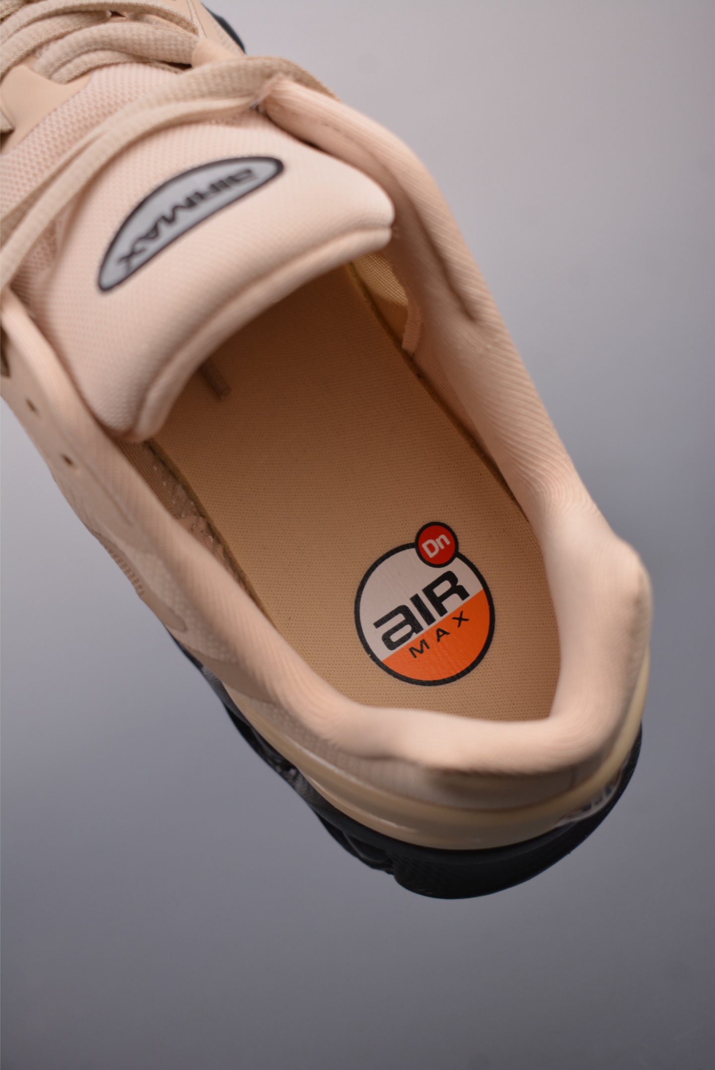 Nike Air Max DN8 Light British Tan FQ7860-033