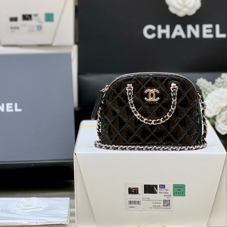 Chanel 23S Spring/Summer Collection Patent Leather Shell Bag AP3354
