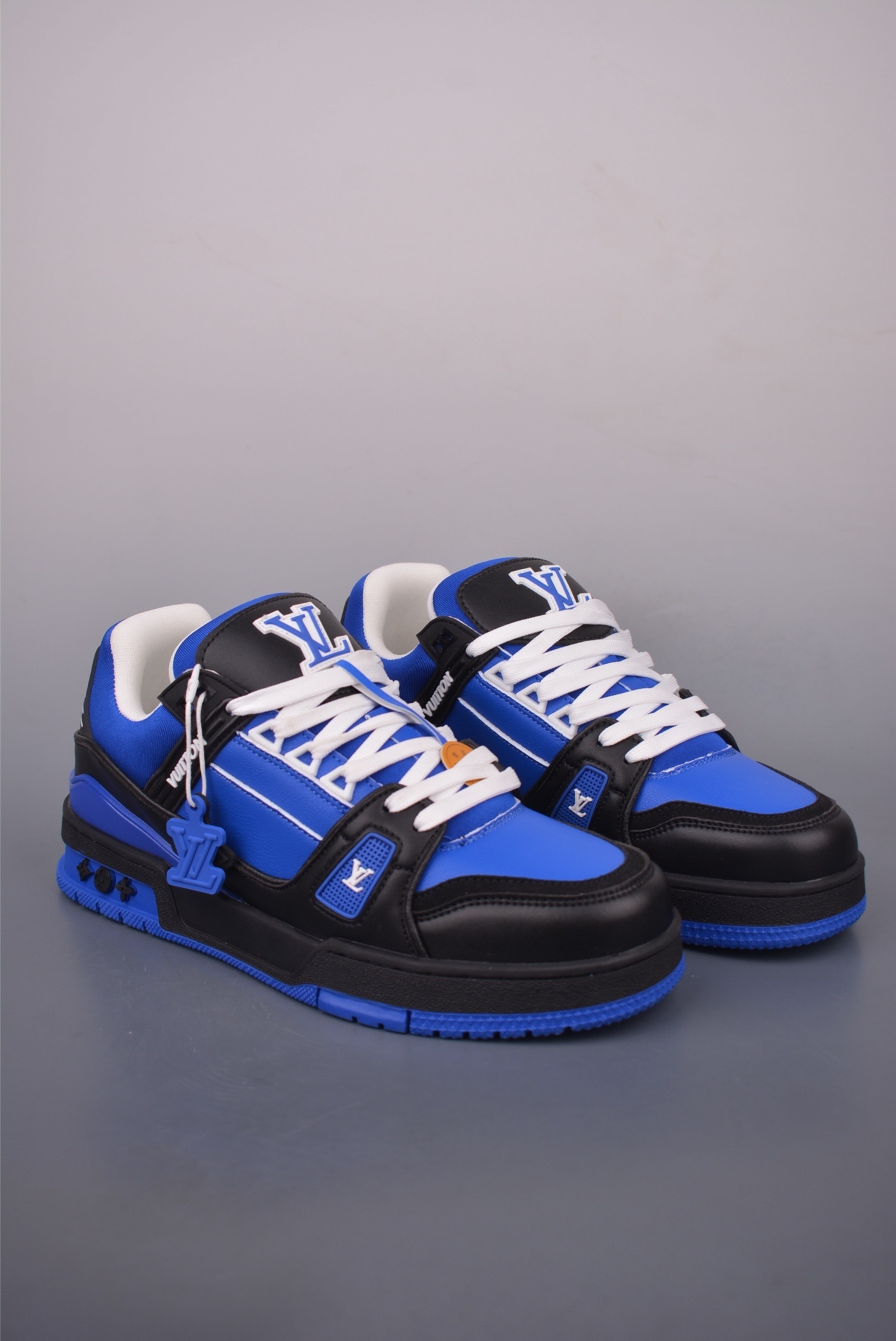 Louis Vuitton Trainer Sneaker Low 