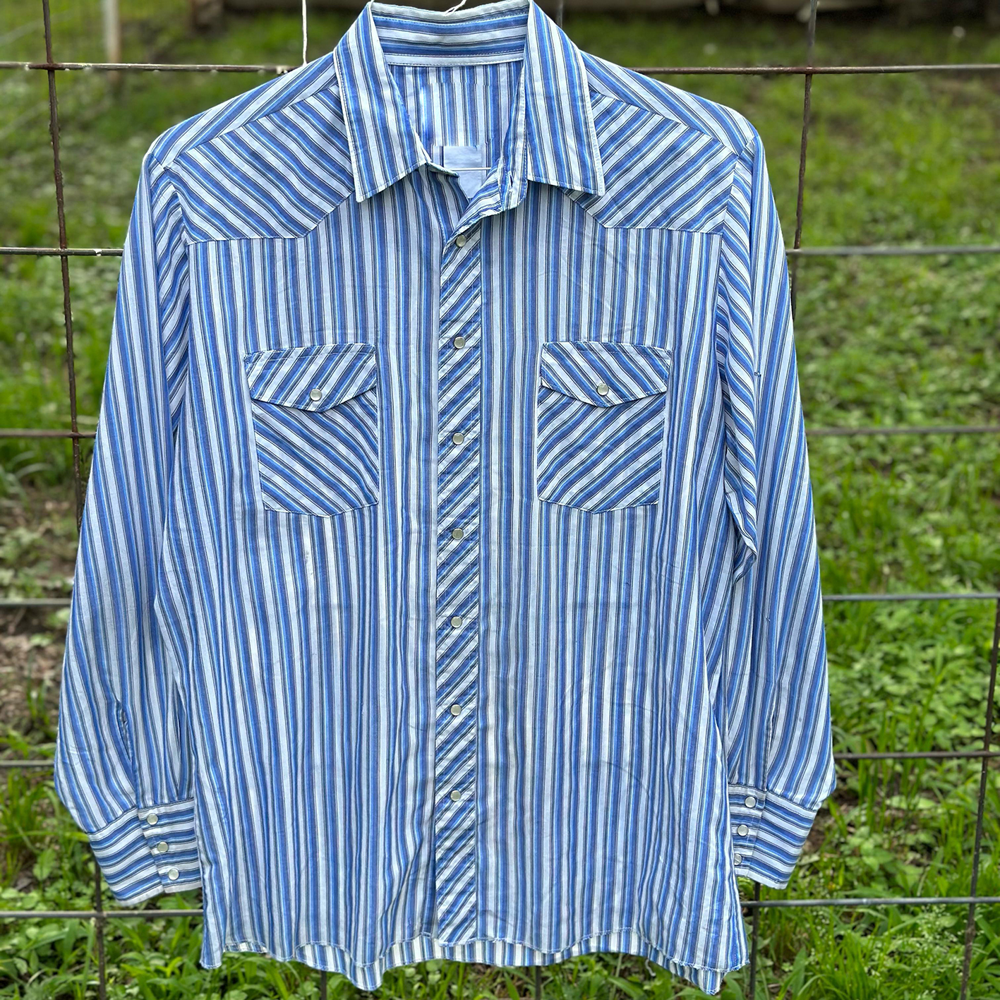 Men's Western Casual Blue Striped Shirt