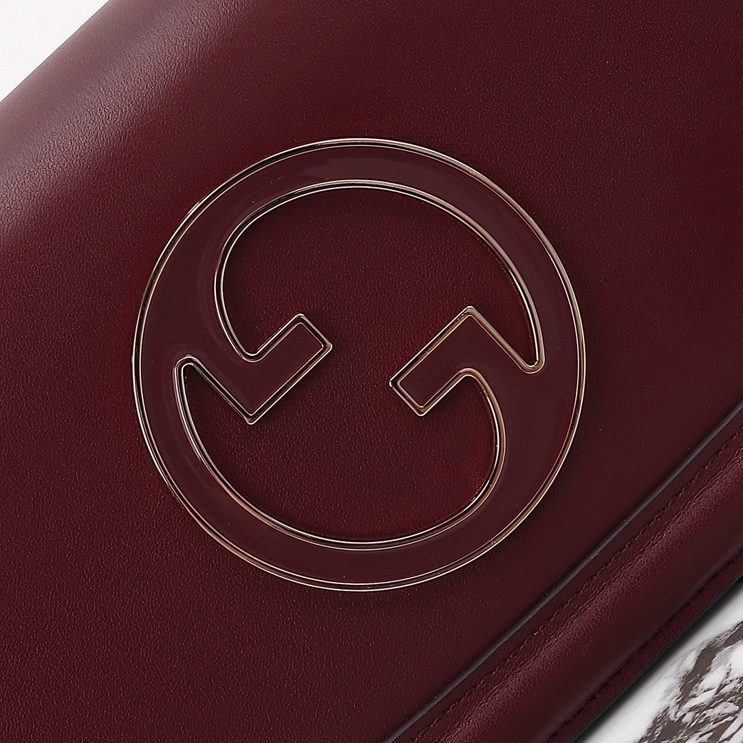 Gucci Blondie small shoulder bag 815711 AAEEX 6207