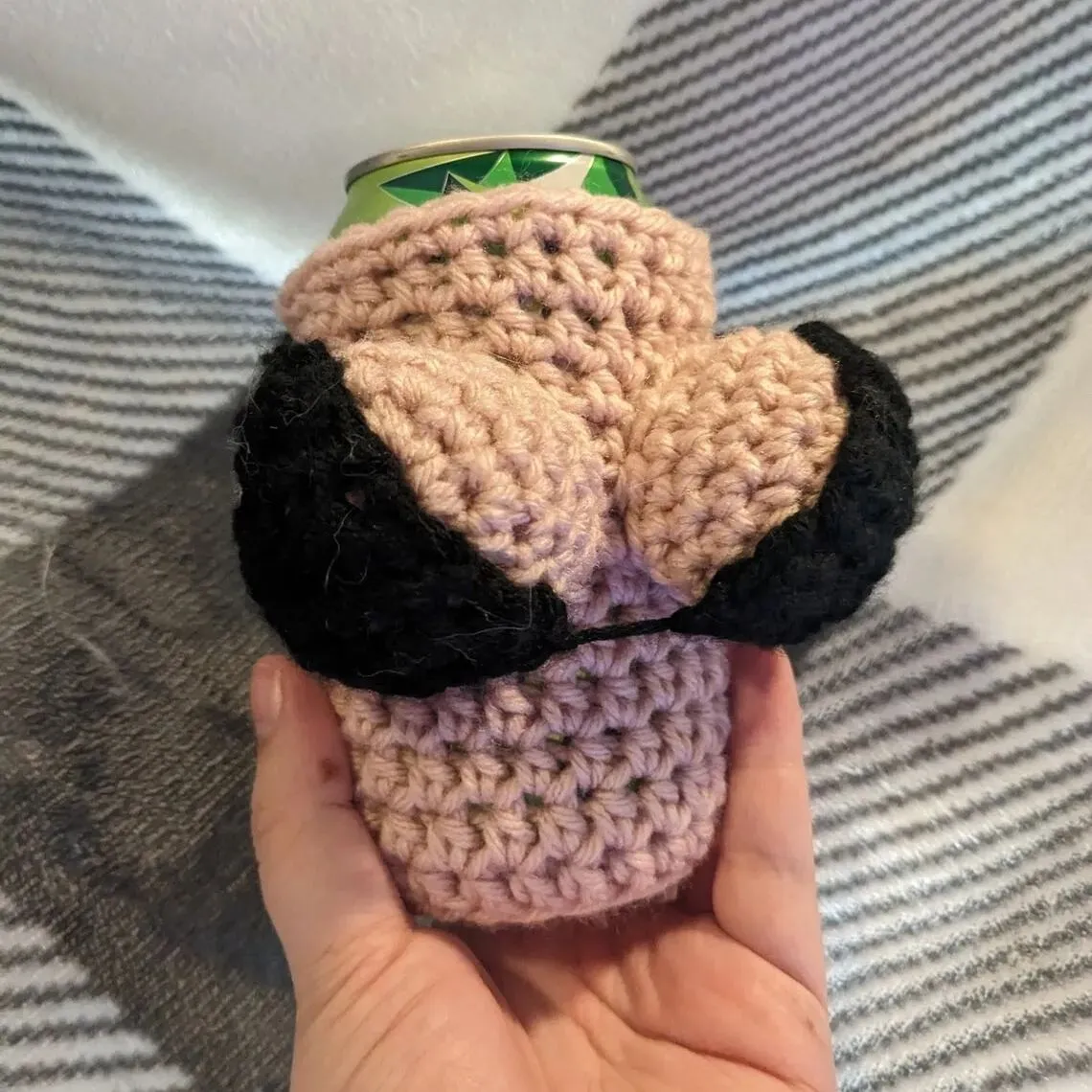 👍2024 New Arrival- 60% OFF💥Handmade Crochet Boob Cozy