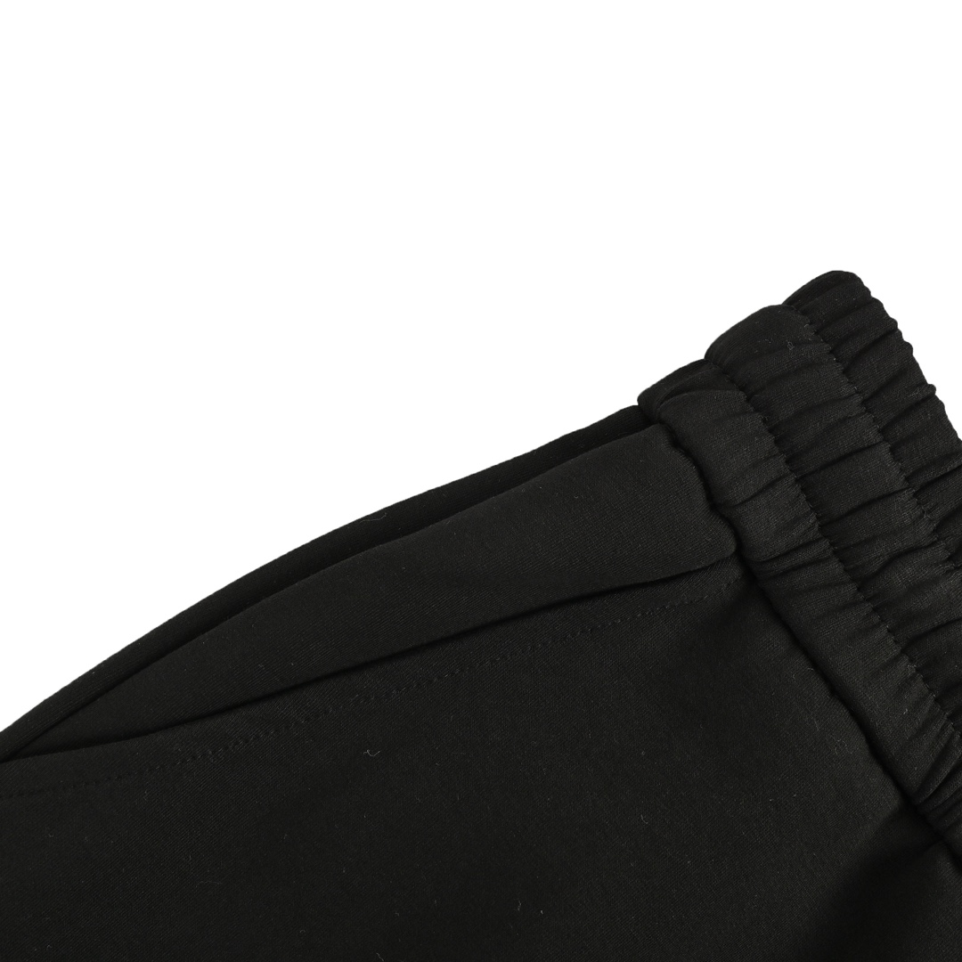 Moncler 24Fw logo pocket print trousers