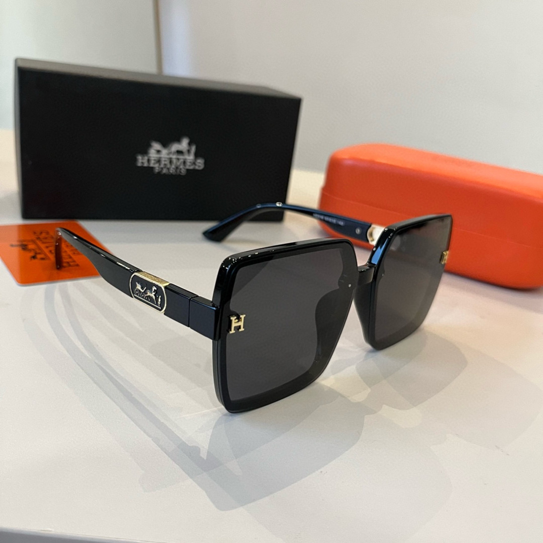 Hermes Square Frame Sunglasses