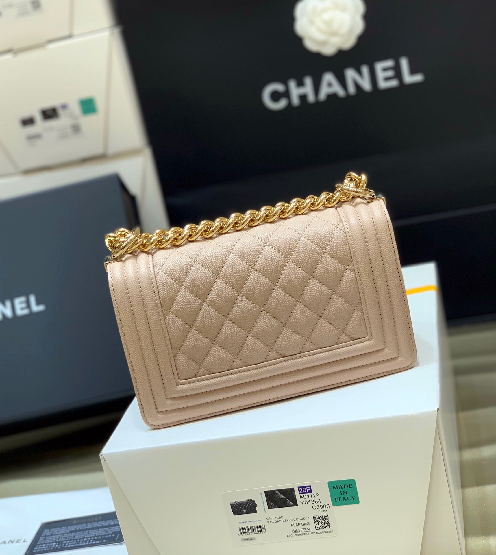 Chanel BOY Handbag A67086