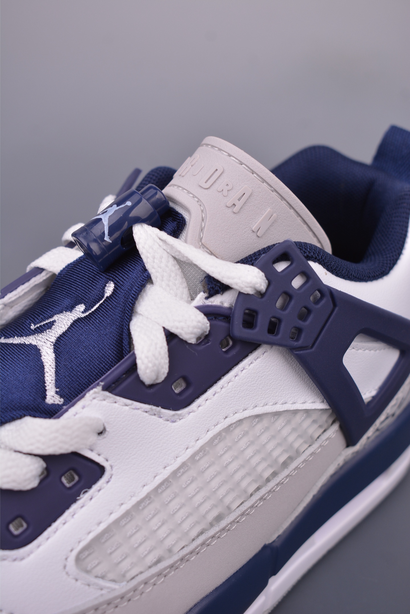 Nike Air Jordan Spizike Low 