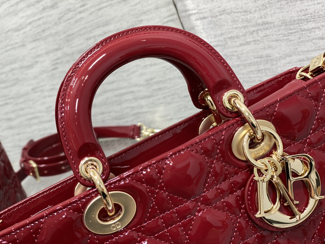 Dior D-joy Medium Patent Leather Bag
