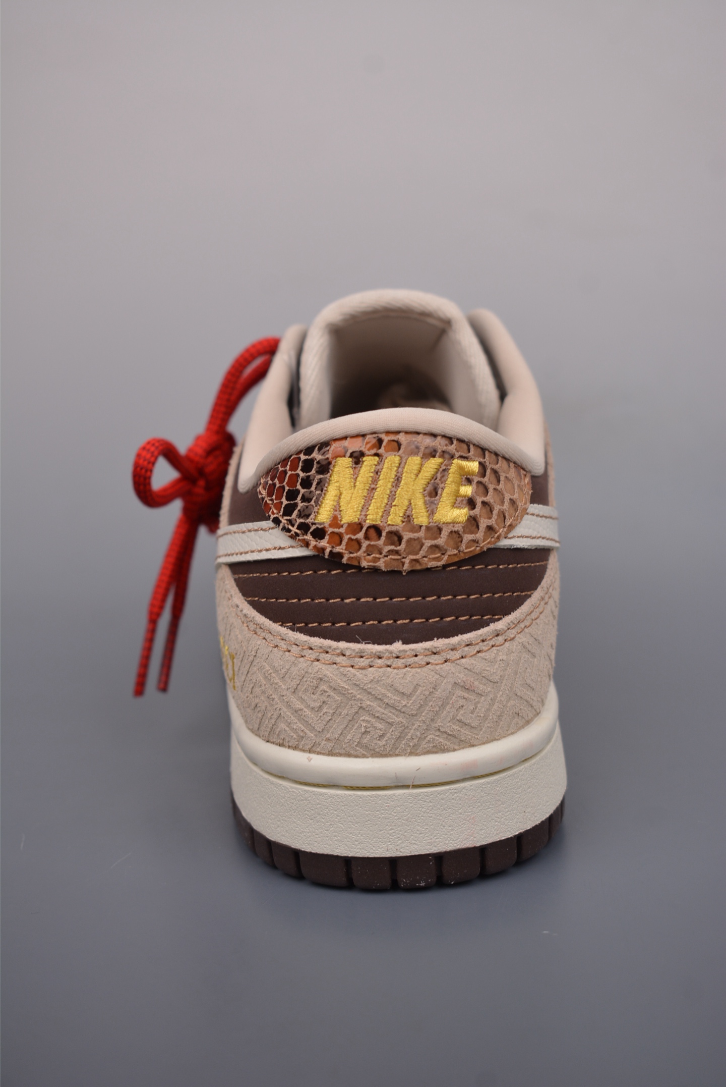 Gucci x Nike SB Dunk Low joint sports shoes AG3702-859