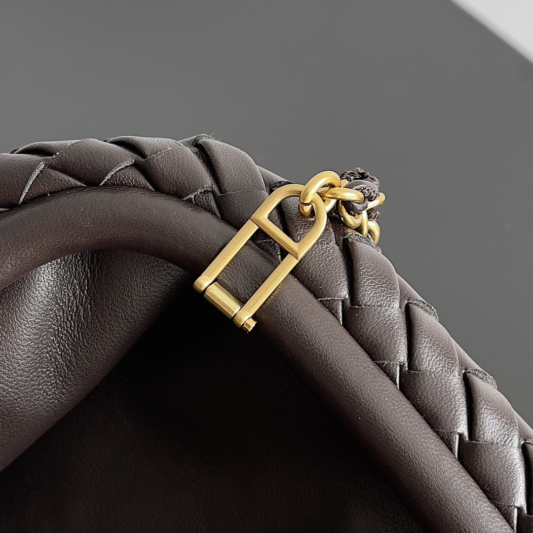 Bottega Veneta LAUREN 1980 Small Clutch 804038