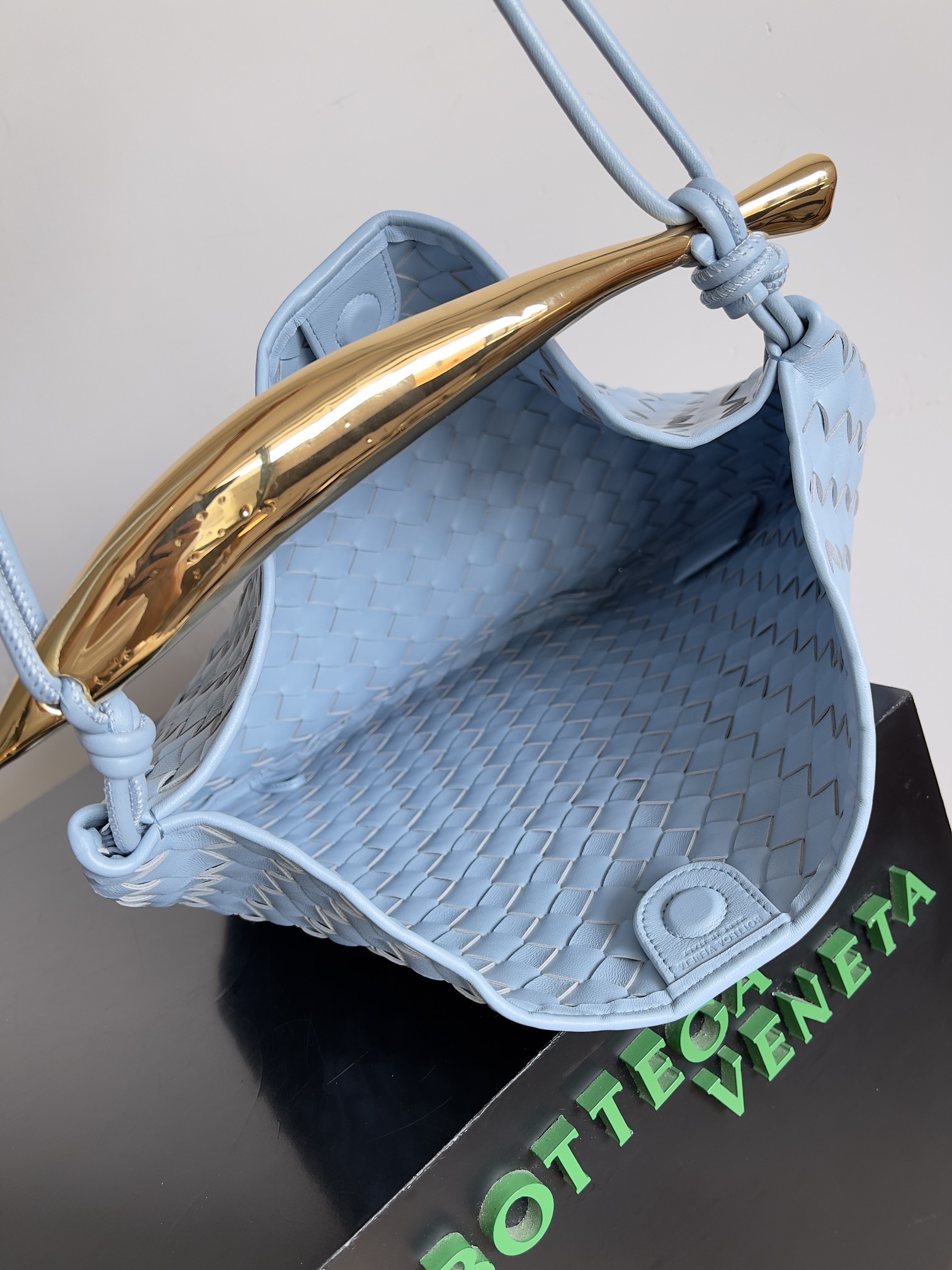 Bottega Veneta Sardine Large Handbag 754988